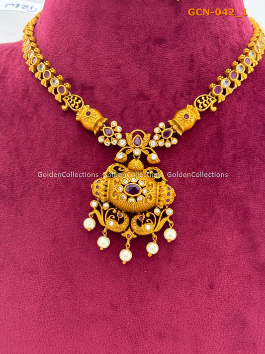 Antique Gold Plated Necklace : Goldencollections Golden Collections 2