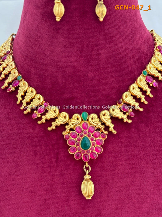 Attigai Necklace : Short Costume Pearl Necklace GoldenCollections 2