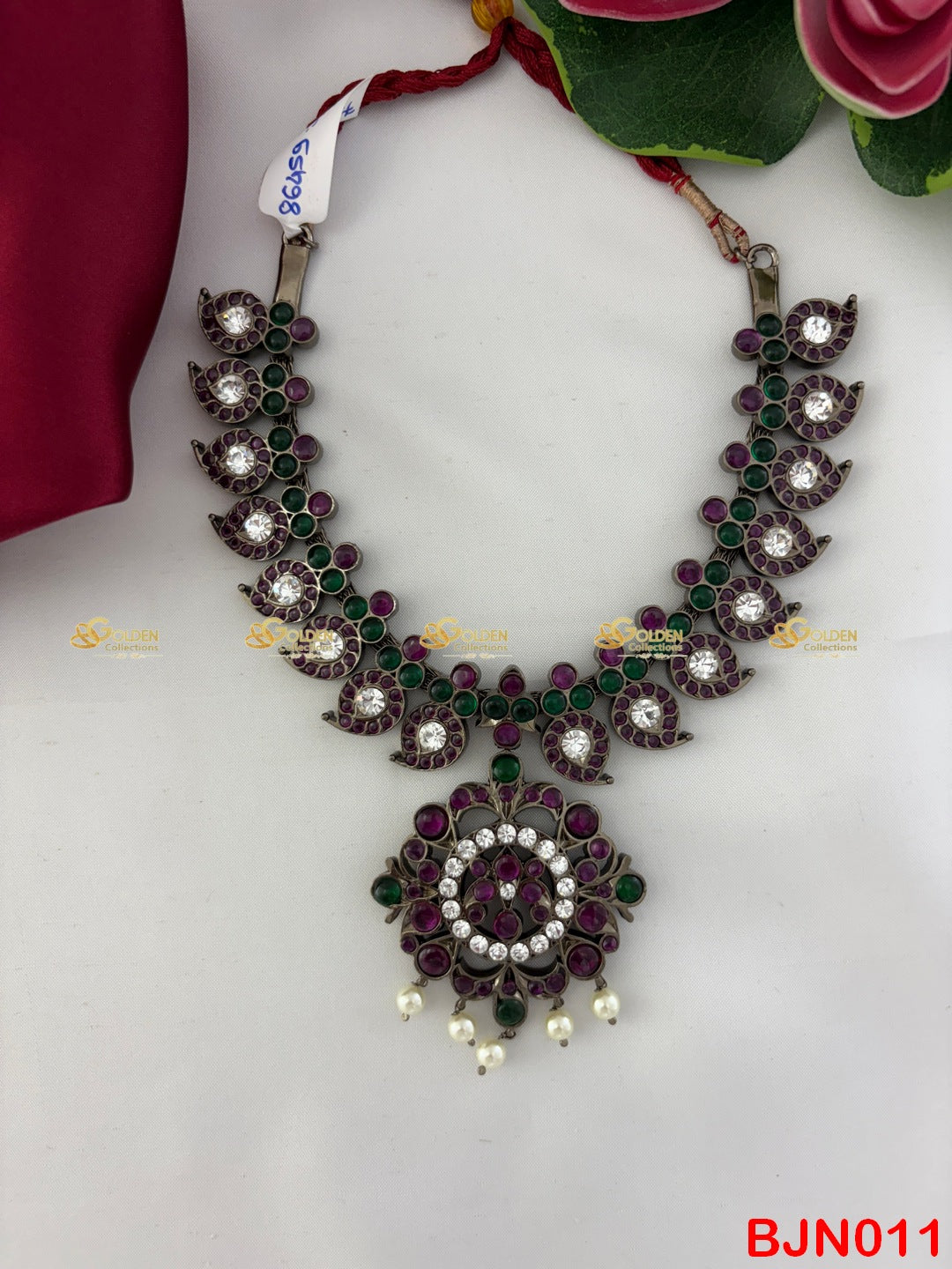 bharatanatyam mango short necklace round pendant_5 bjn011