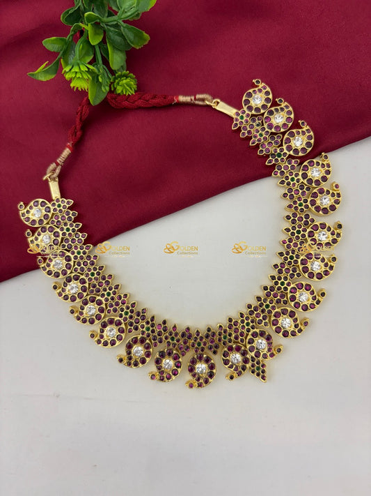 Temple Jewelry Set In Gold Short Mango Chain Bharatanatyam Jewellery Color: Kemp Style: Kemp Short Necklace Image 2