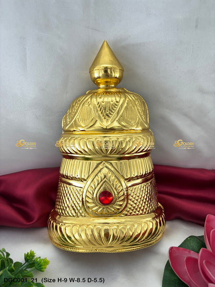 Deity crowns and kireedam at Golden Collections
