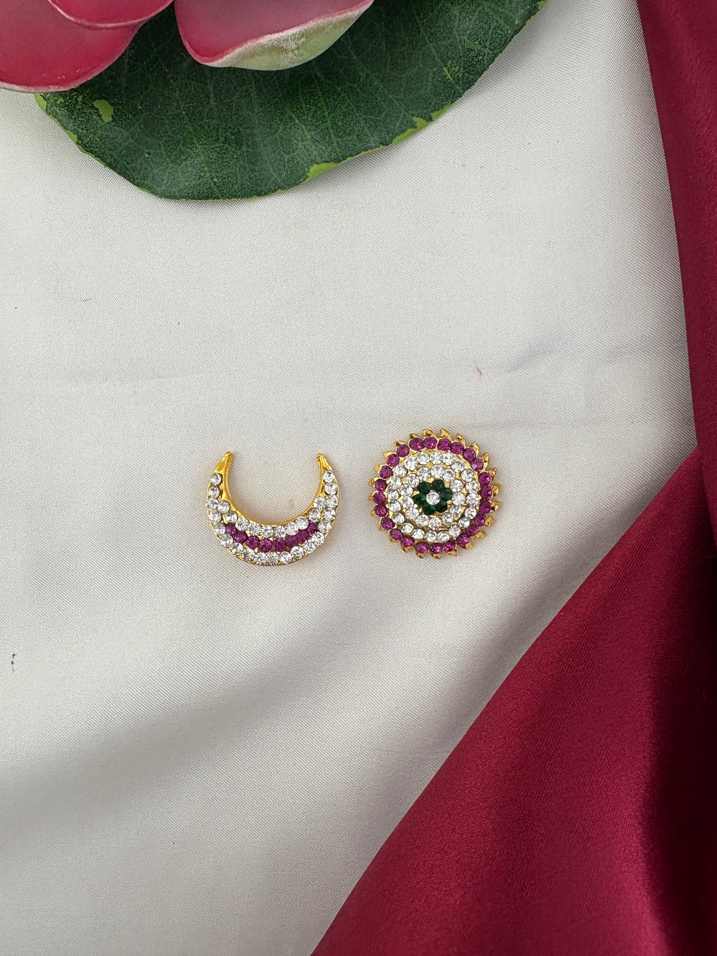 Traditional Surya Chandra Jewellery For Deities Dsm003 Image 1