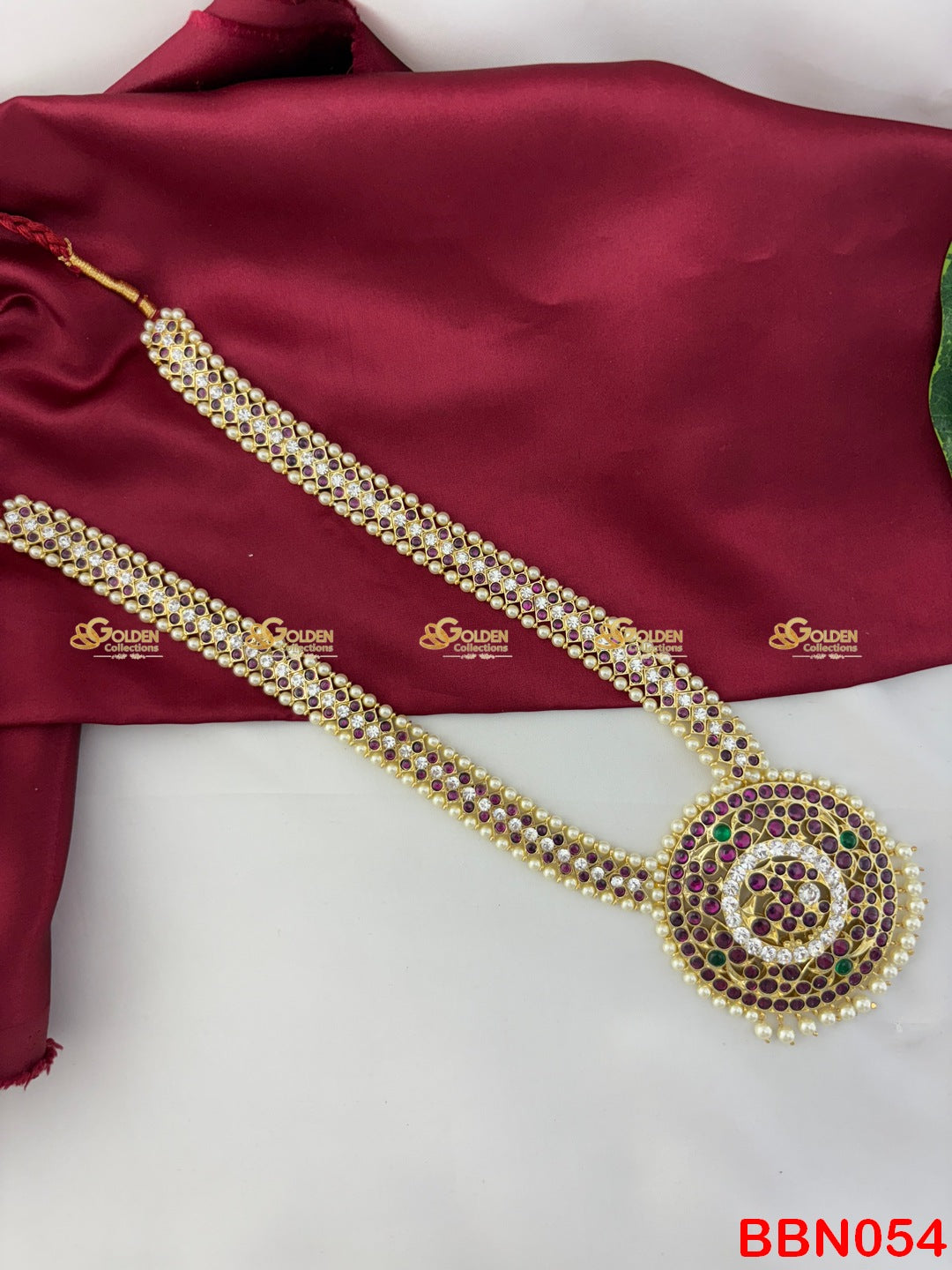 Bharatanatyam Temple Jewellery Kemp Long Necklace with Pearls