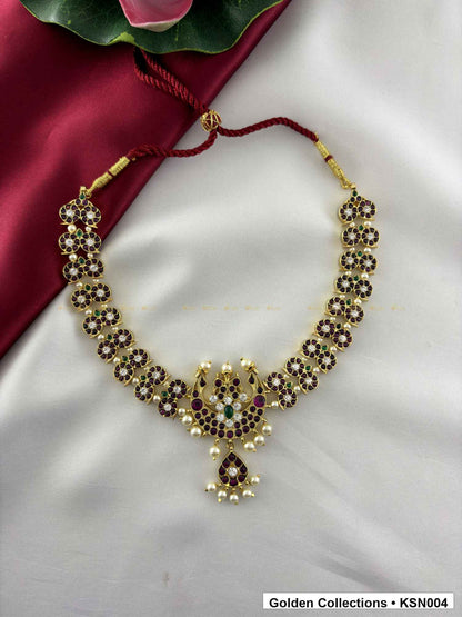 Front view of Antique Style Real Kemp Short Necklace with Pendant from Golden Collections