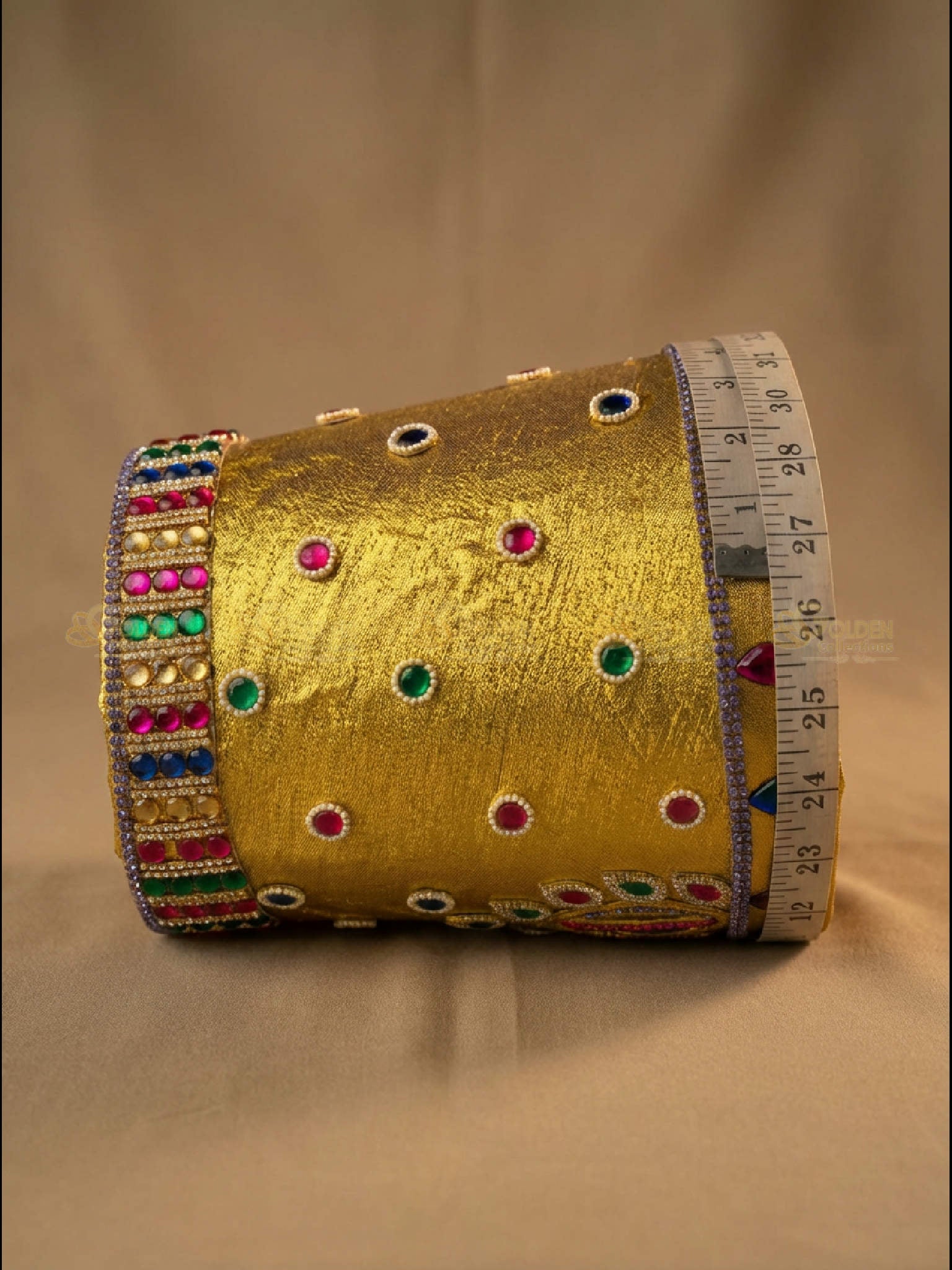 Golden Collections Bharatanatyam Drama Crown - Diameter measurement illustrating secure fit for performance