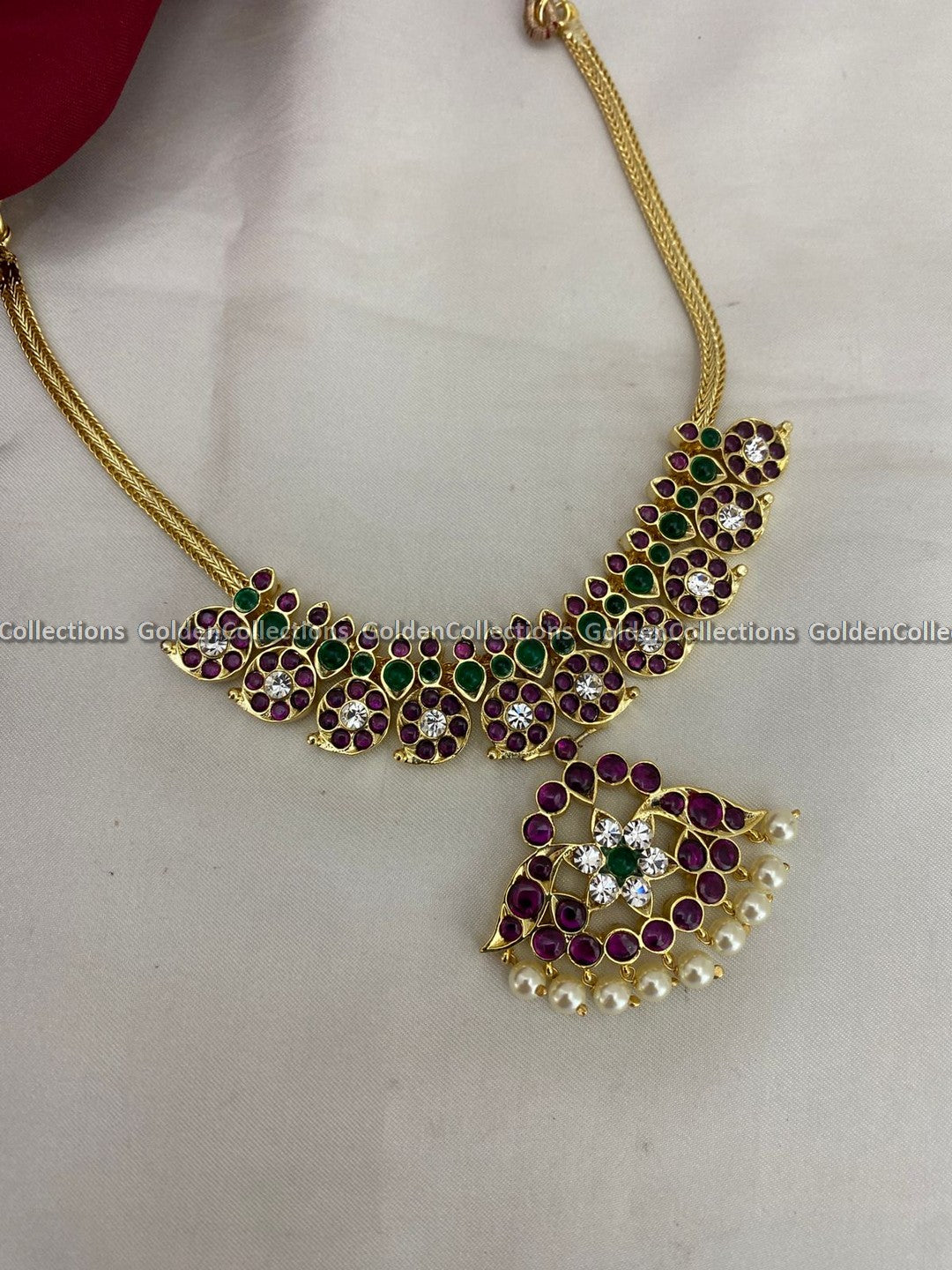 Bharatanatyam Jewellery Set Short Mango Chains  Color: Kemp Style: Kemp Short Necklace  Image 5