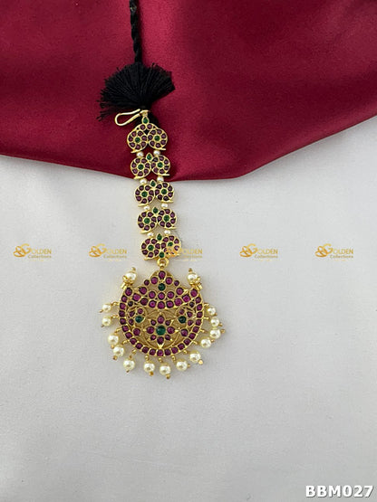 Kemp Bharatanatyam maangtikka with temple design and pearl hangings for Arangetram and Rangapravesam