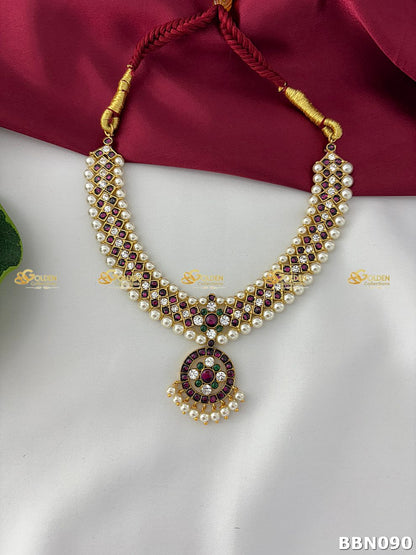 Bharatanatyam Kemp Pearl Short Necklace | Diamond Cut Temple Addigai with Round Pendant bbn090