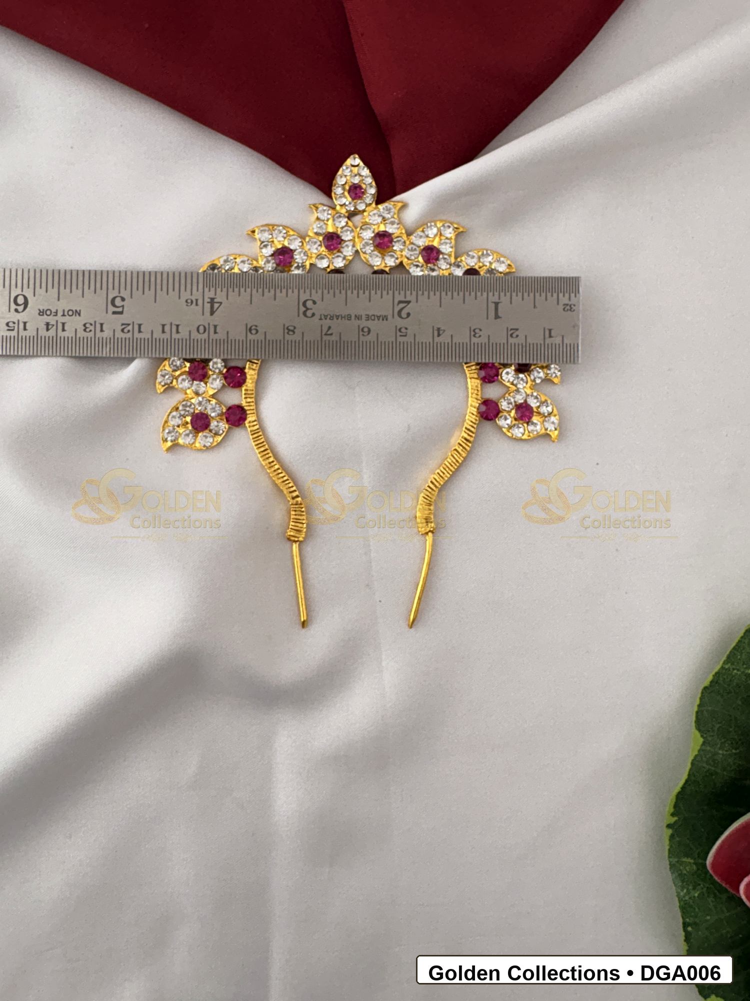 Back or measurement view of Classic Deity Arch for Idol Alankaram for crown and idol framing reference