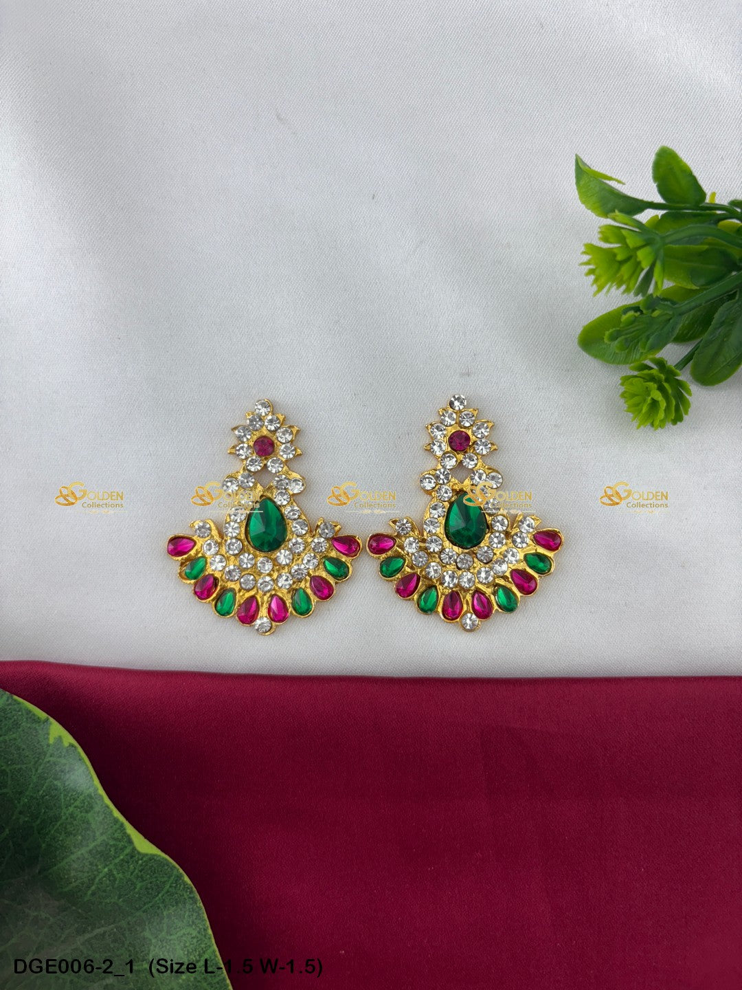 Lakshmi / Amman Karna Pathakam Earrings DGE006 deity earrings image 7