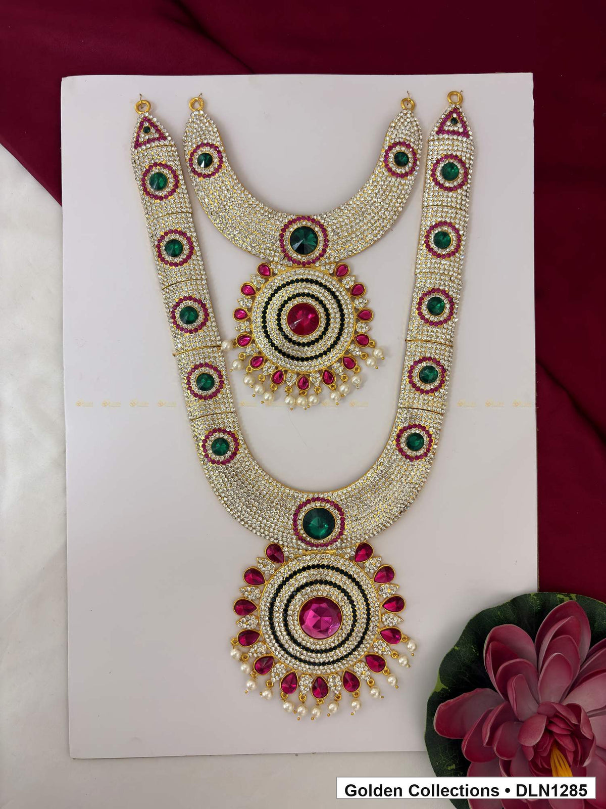 Green Oval-Link Floral Medallion Deity Long Necklace for Idol Alankaram full product view for deity idol alankaram