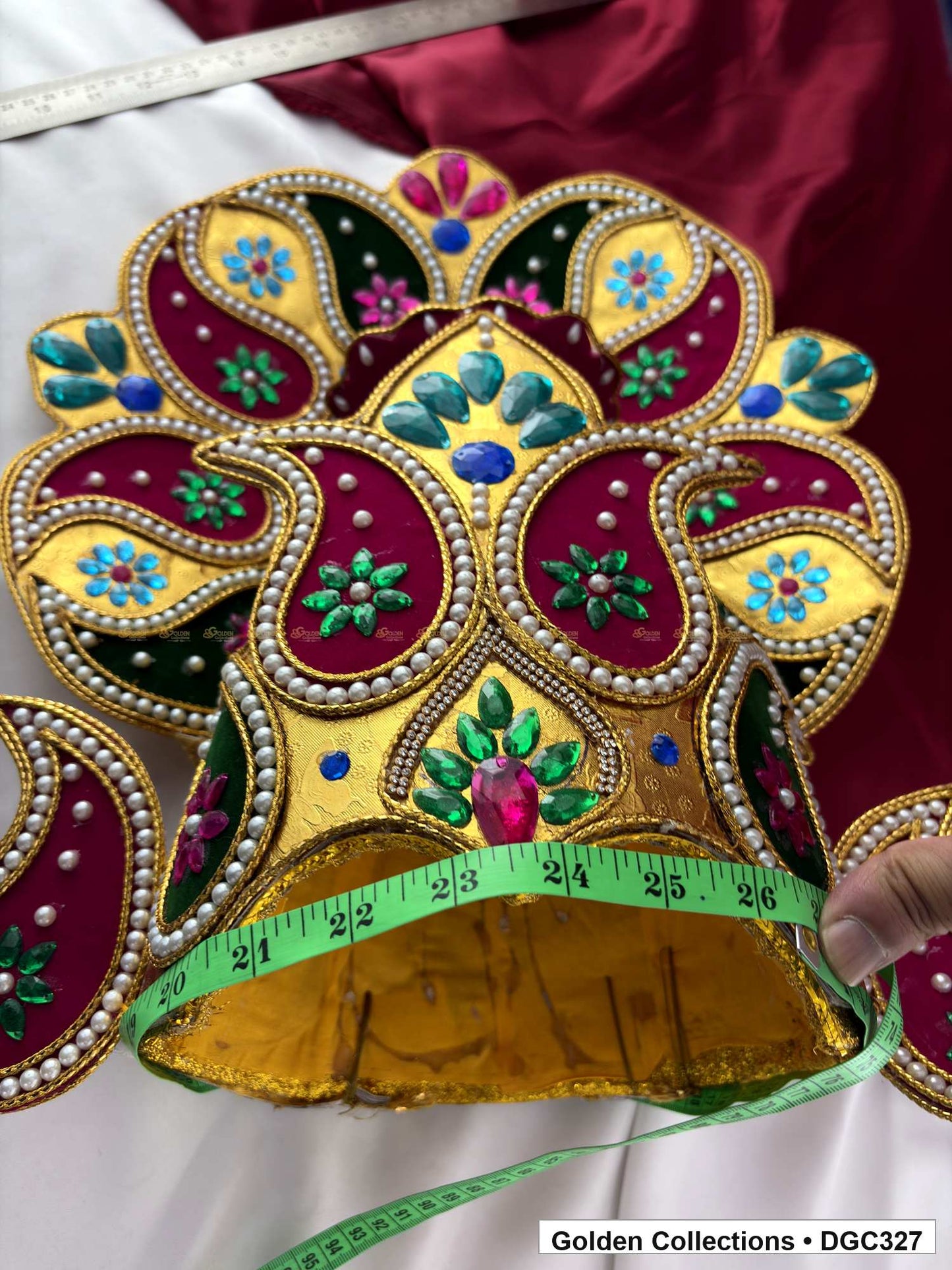 Close-up detail of Drama Dance Cardboard Crown with Velvet Cloth - Style 1 from Golden Collections