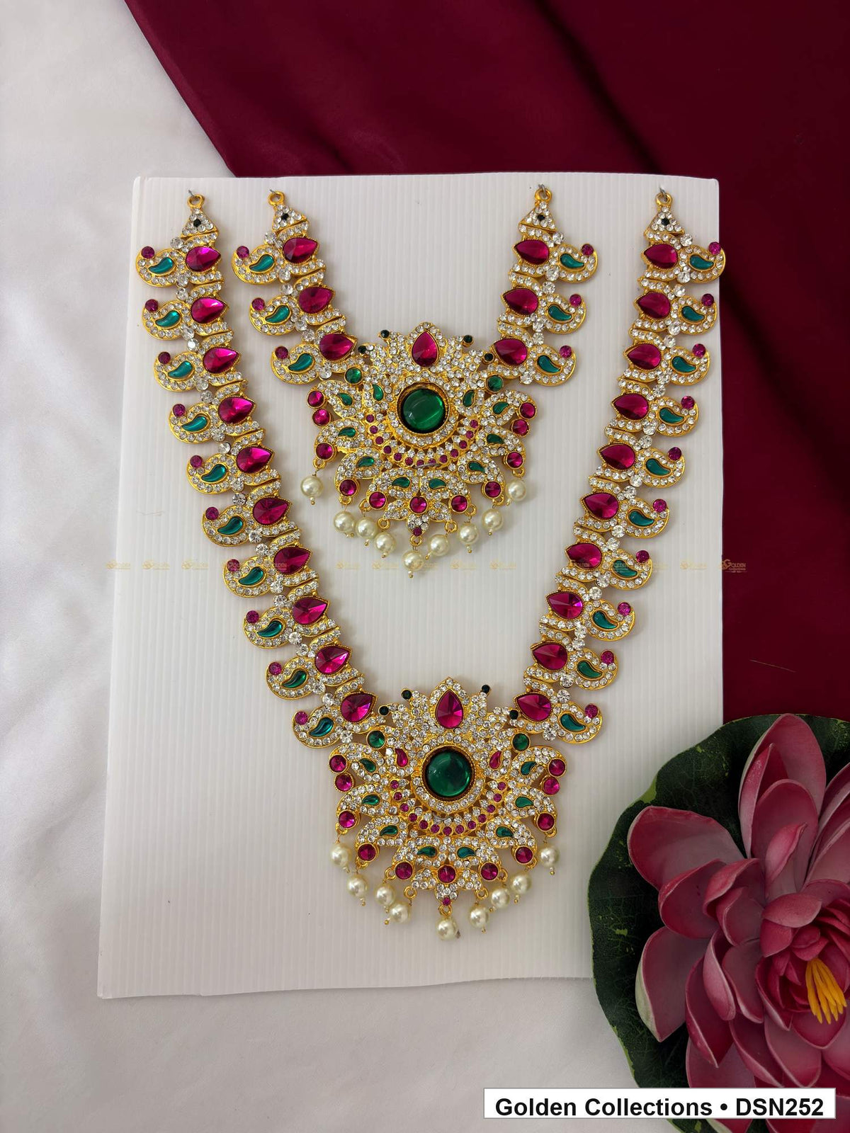 Alternating Oval Double-Medallion Deity Short Necklace for Idol Alankaram full product view for deity idol alankaram