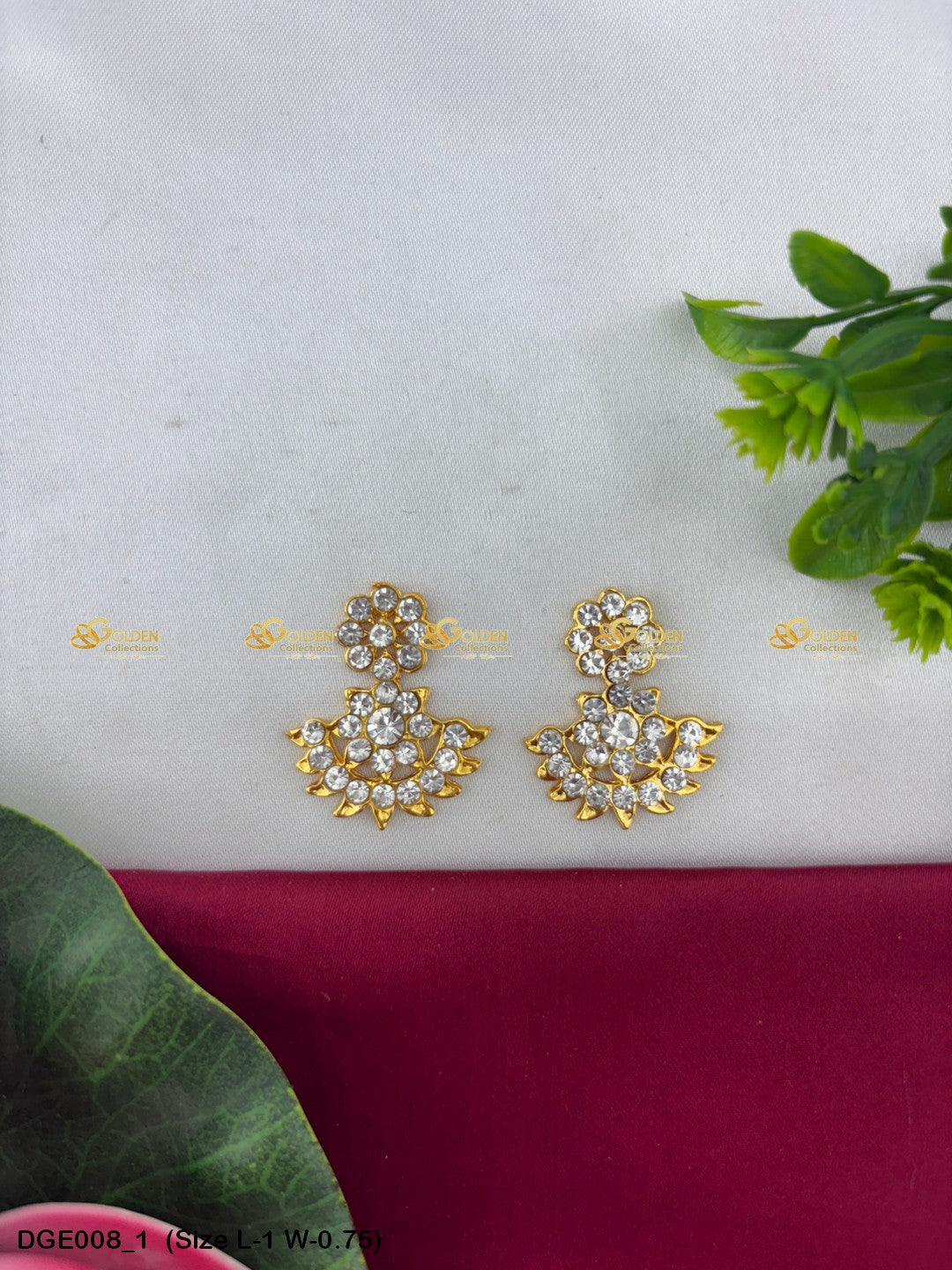 Lakshmi / Amman Karna Pathakam Earrings DGE008 deity earrings image 1