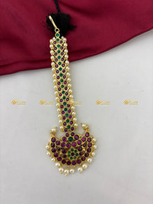 Real Kemp Nethi Chutti Maang Tikka for Bharatanatyam BBM011 with red-green kemp stones