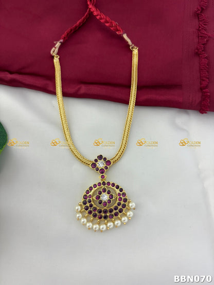 Kemp Short Necklace Pendant | Bharatanatyam Temple Jewellery Online