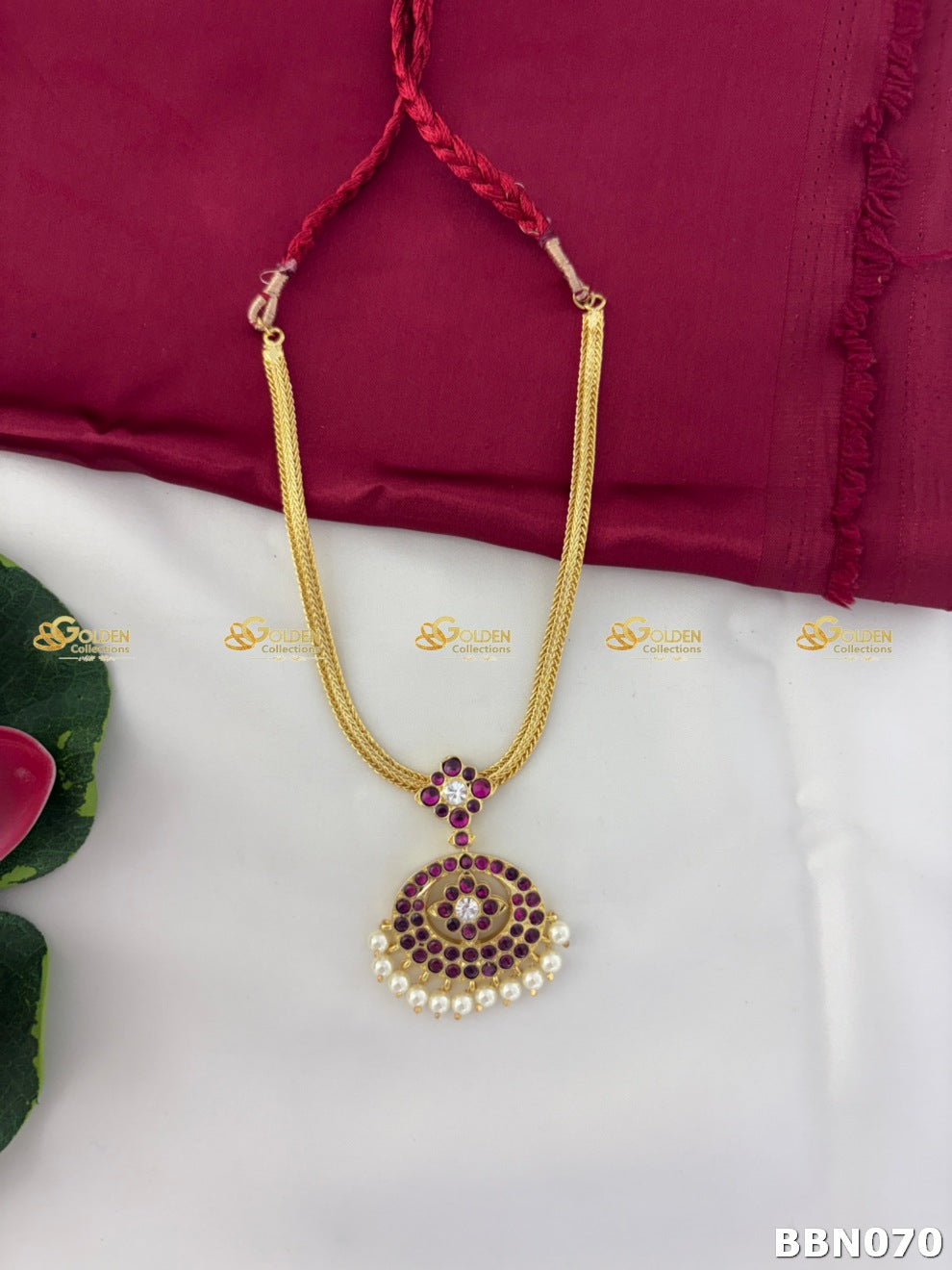 Kemp Short Necklace with Pendant | Bharatanatyam Temple Jewellery