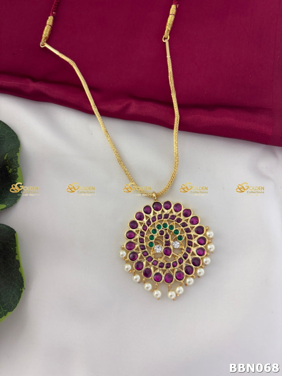 Kemp Bharatanatyam Jewellery Short Necklace with ruby Kemp stones & pearls. Perfect for Bharatanatyam