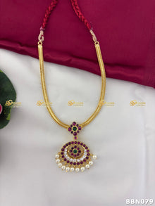 Real Kemp Temple Short Necklace for Bharatanatyam and Kuchipudi BBN079 with red-green kemp stones