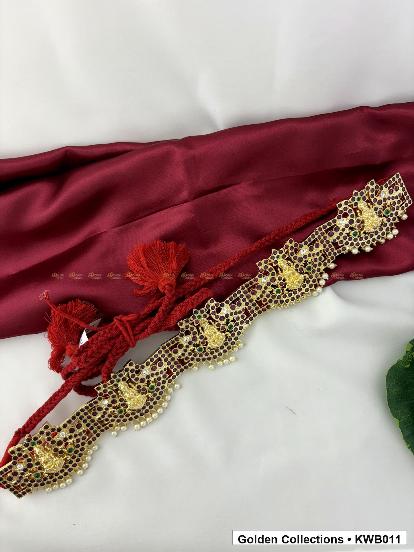 Detail view of Ornate Linked Real Kemp Vaddanam Waist Belt from Golden Collections