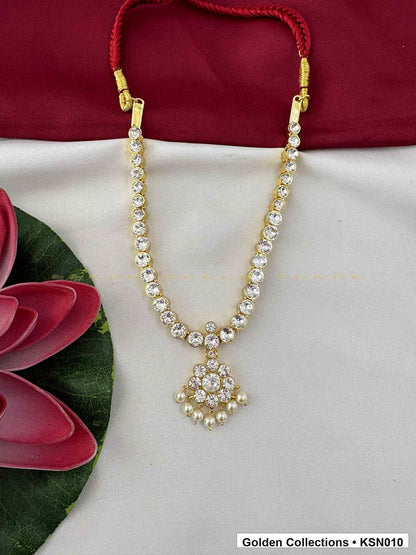 Detail view of Pearl Chain Real Kemp Short Necklace with Pendant from Golden Collections