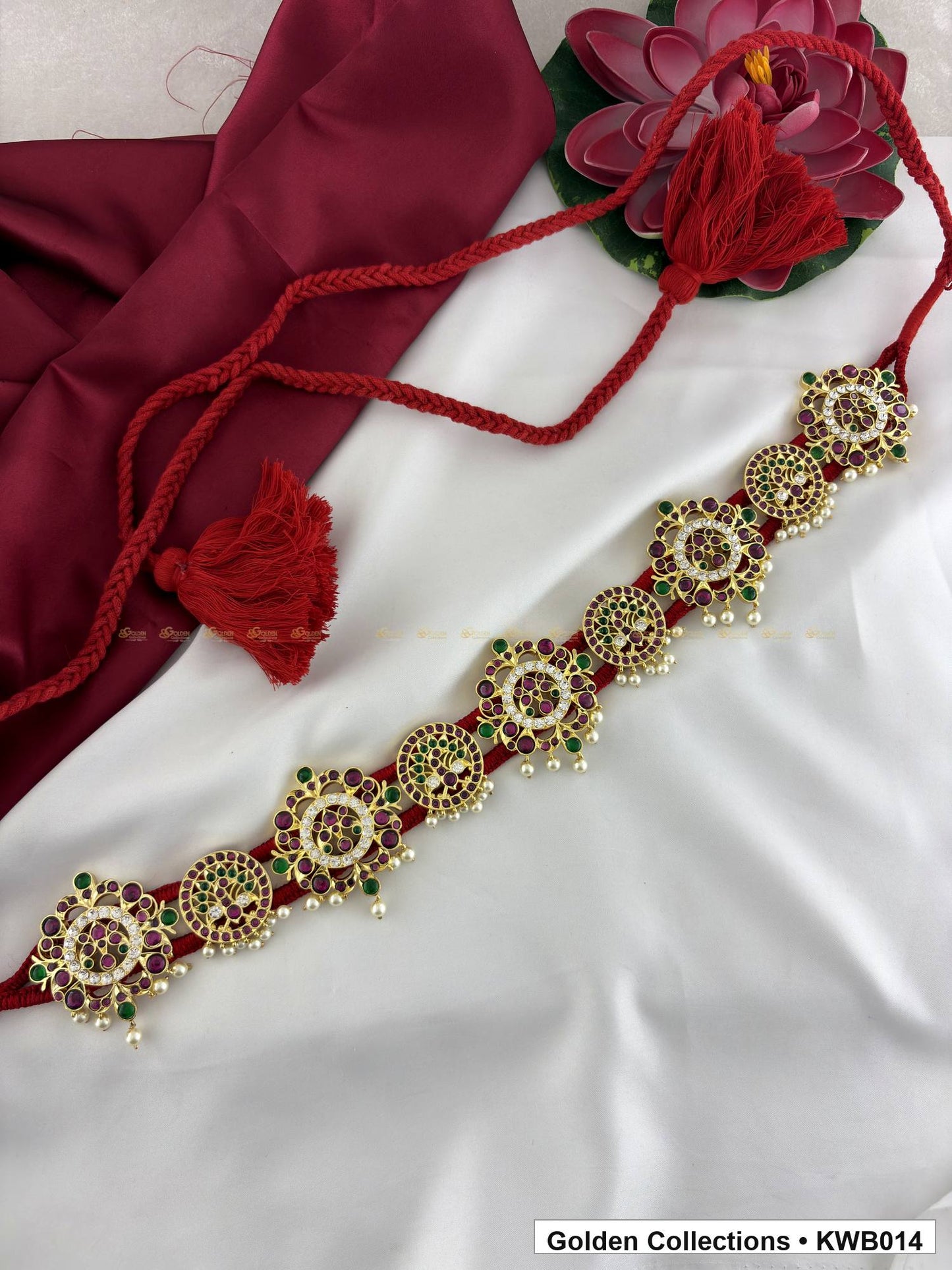 Additional product view of Pearl Medallion Real Kemp Vaddanam Waist Belt from Golden Collections