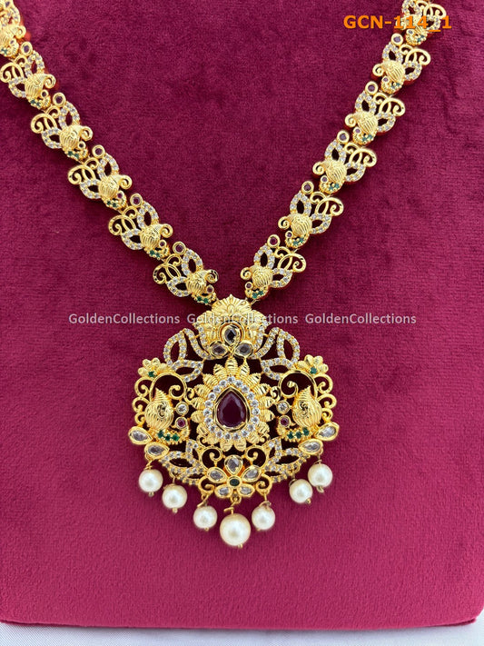 Pearl Necklace Designs : Latest Neck Sets Golden Collections 2
