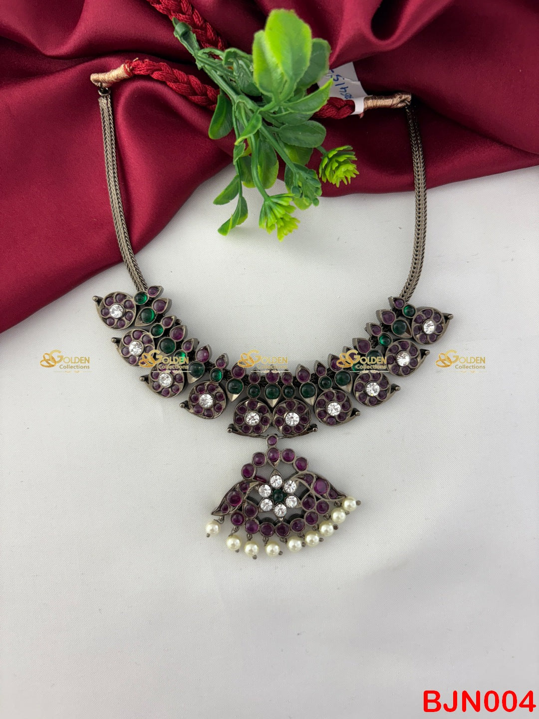 Premium Bharatanatyam Kemp Necklace Black Polish mango Temple Jewellery with Pendant