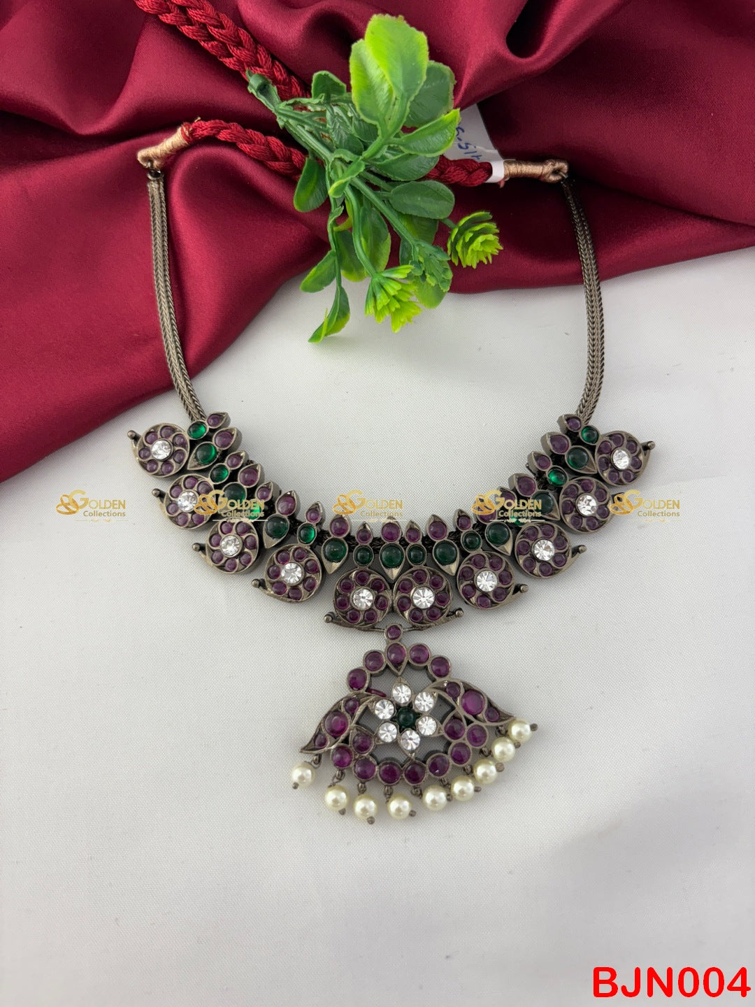 Bharatanatyam Kemp Necklace Black Polish | Mango Temple Jewellery