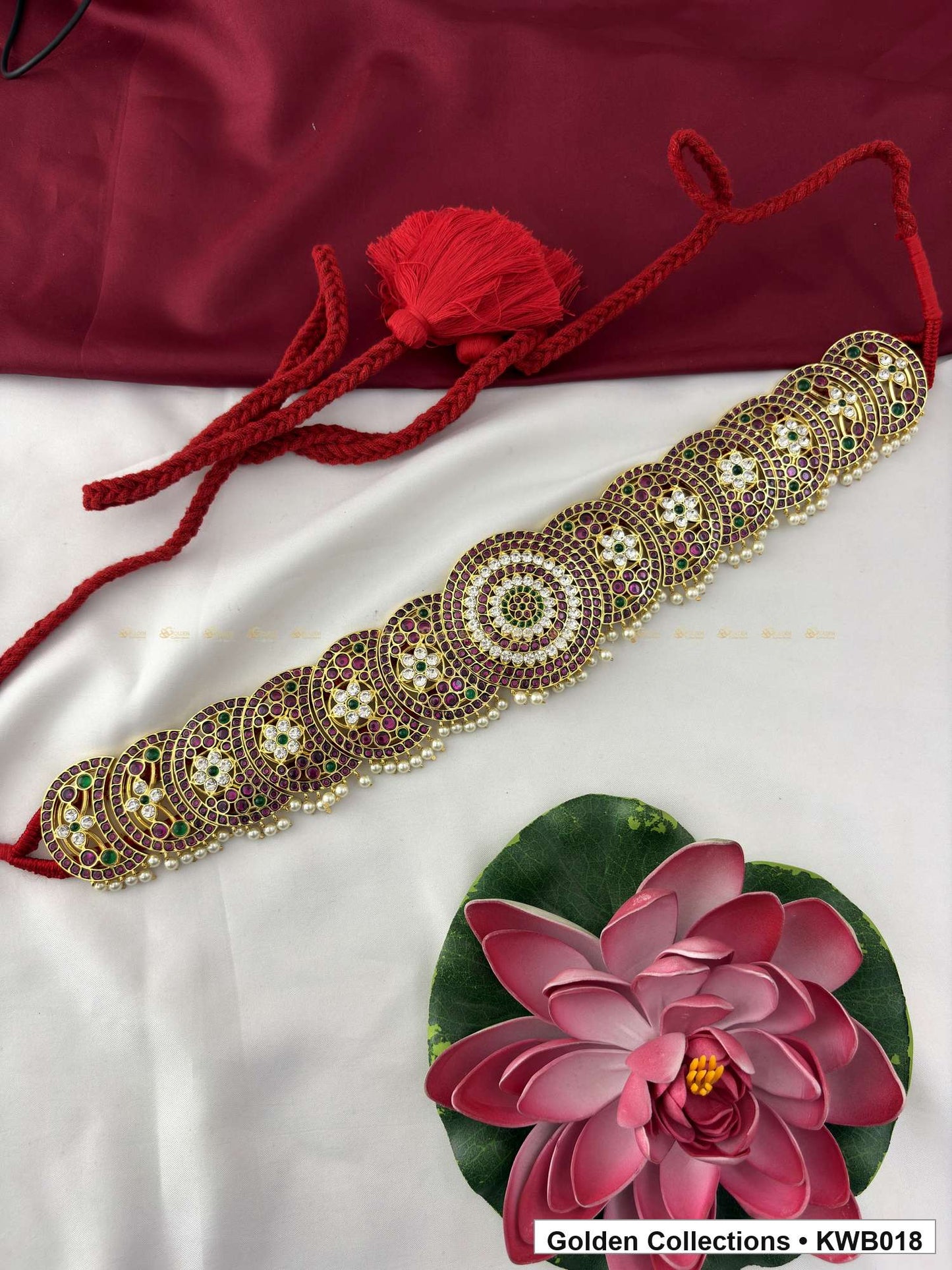 Detail view of Round Floral Real Kemp Vaddanam Waist Belt from Golden Collections