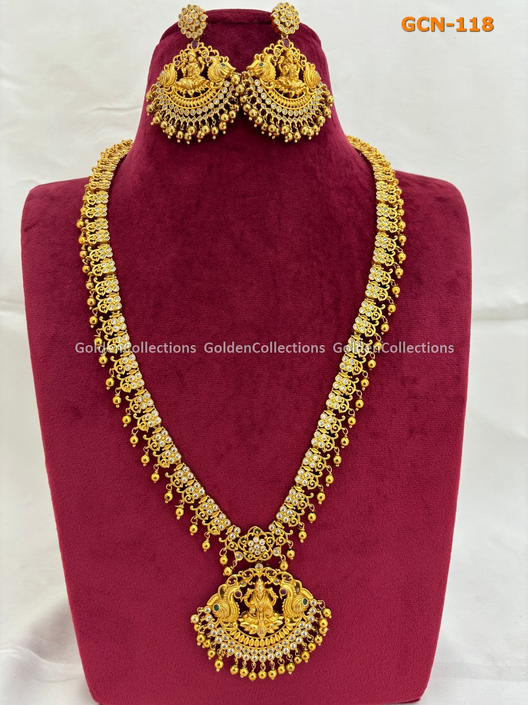 Simple Gold Plated Necklace : Short Fashion Necklace GoldenCollections 