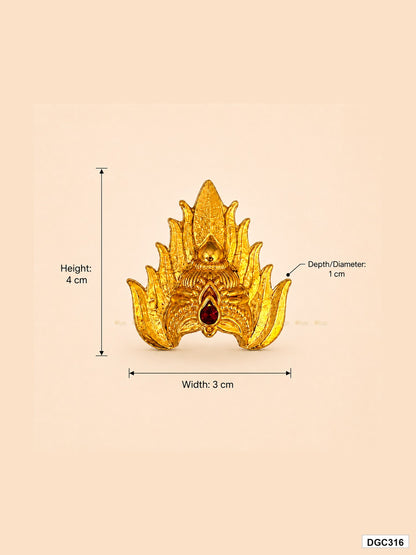 Measurement photo showing DGC316 small deity crown size 4 cm height, 3 cm width and 1 cm depth for idol alankaram