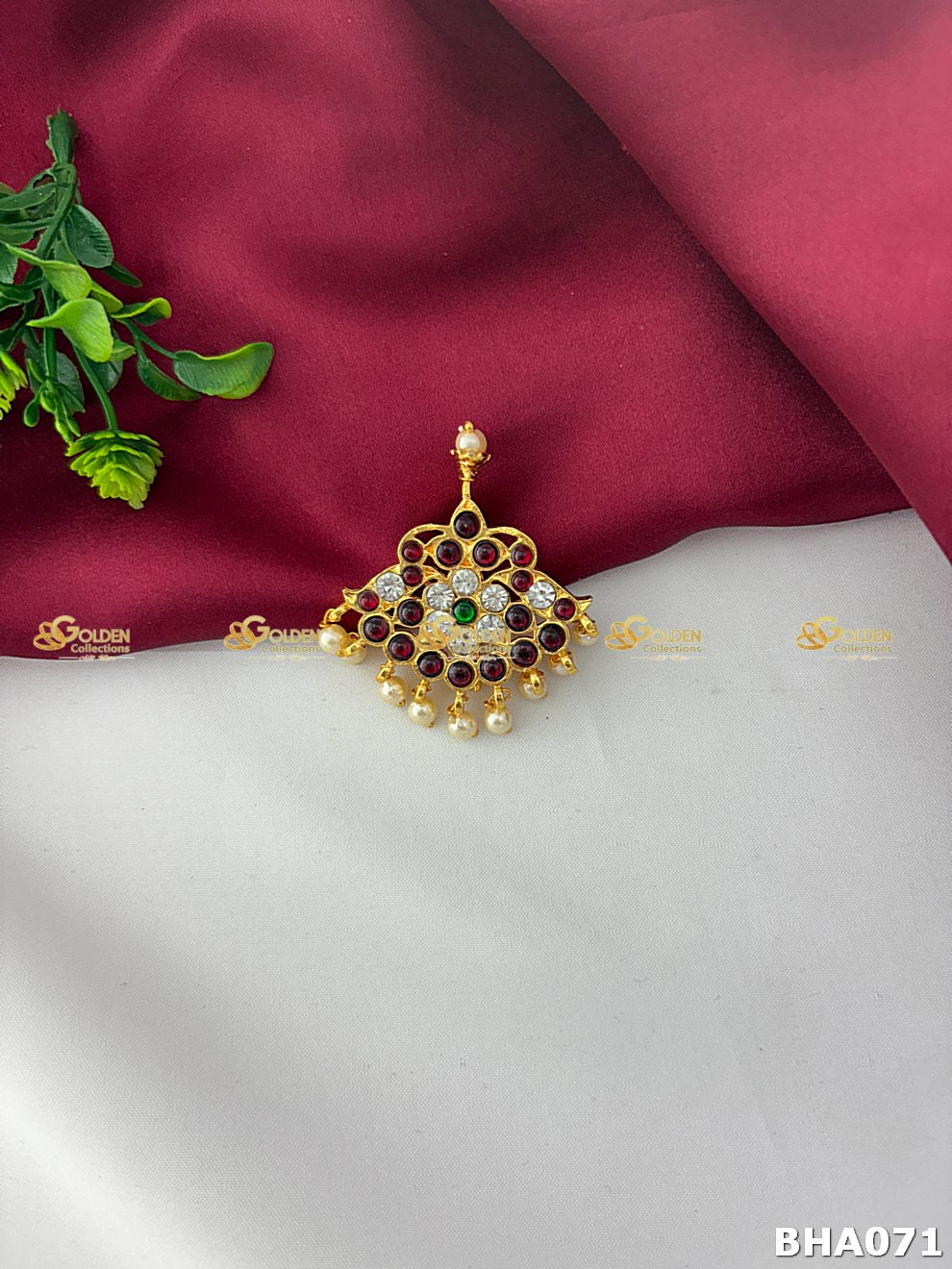 Front view of Small Kemp Bharatanatyam Hair Crown Rakodi for Bharatanatyam dance hairstyle styling