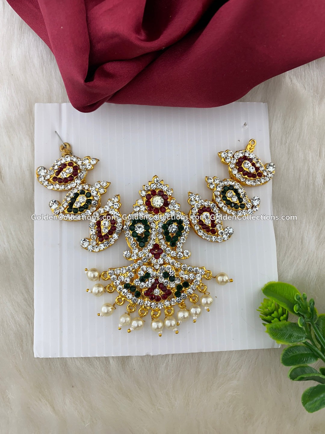 Goddess Lakshmi Short Necklace - Temple Jewellery DSN-057
